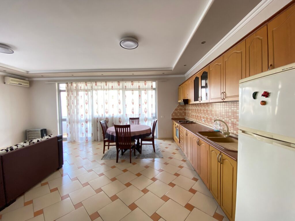 1+1/Qera📍Komuna e parisit 📌50 000 lek