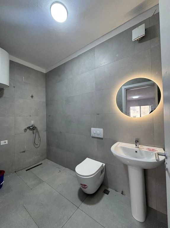 Monolocale in affitto presso Aura – Ideale per Uffici o Abitazione !!