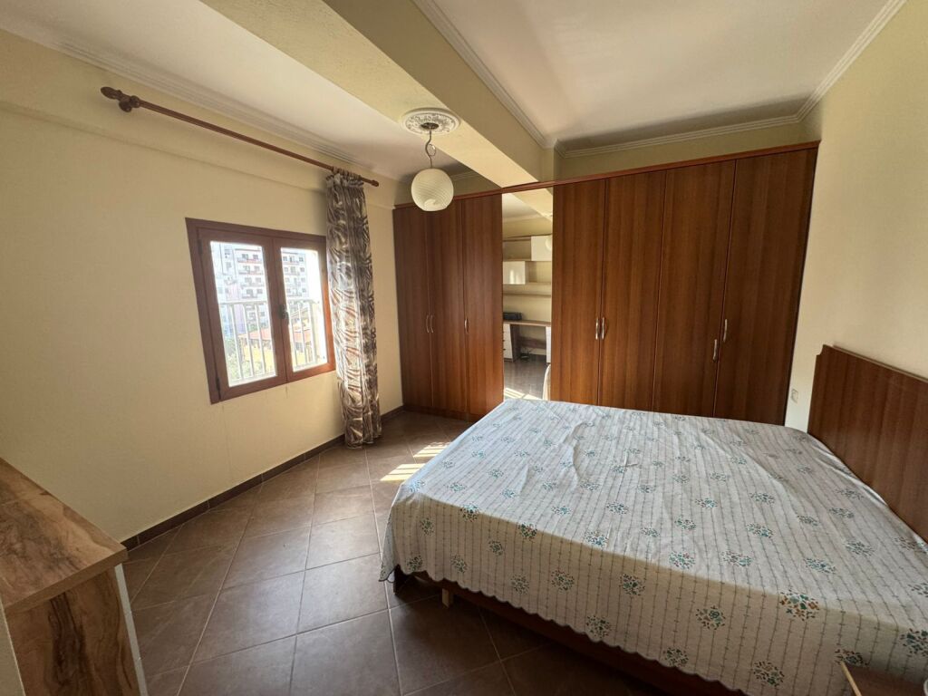 Shitet apartament 3+1+2 në qendër të Lezhës – Lokacion perfekt!