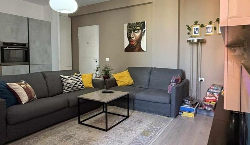 Apartament 2+1 me qira ne Brryl