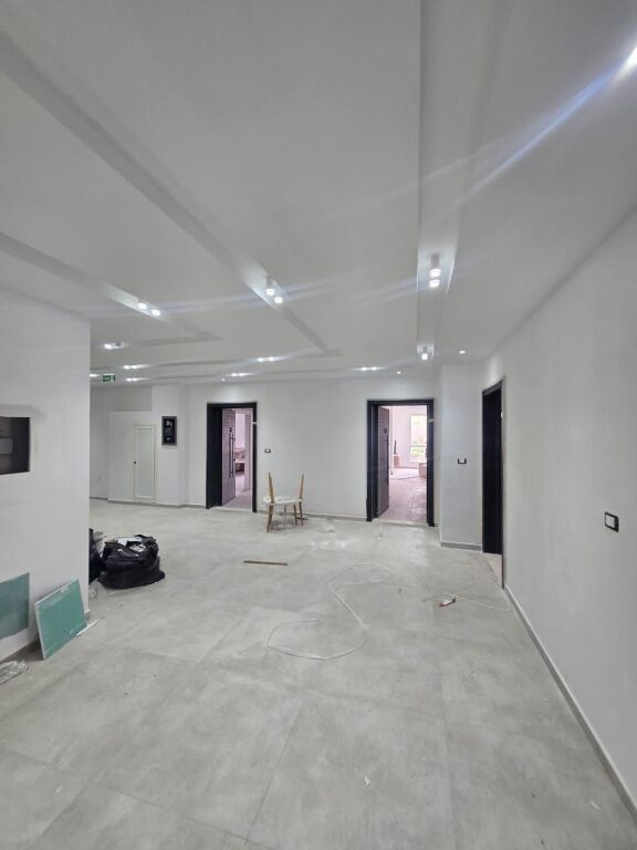 Apartament në shitje – 1+1+Post Parkimi | Zona Premium, Golem