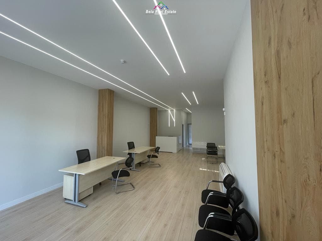 Dyqan Me Qera Ne Paskuqan (ID BD21864) Tirane