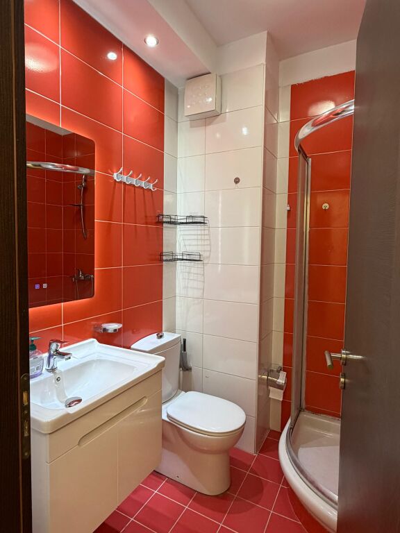 Apartament 2+1+2 per shitje Ne Astir !