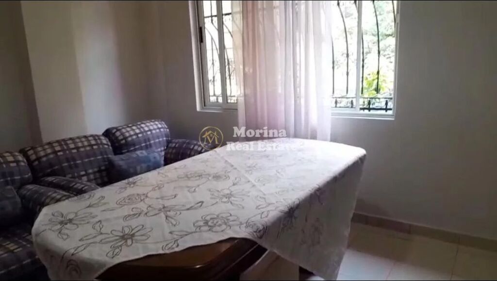 Affitto | Appartamento 2 + 1 | Camino | 500 €/mese