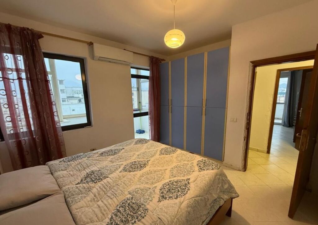 WE RENT APARTMENT 2+1+2