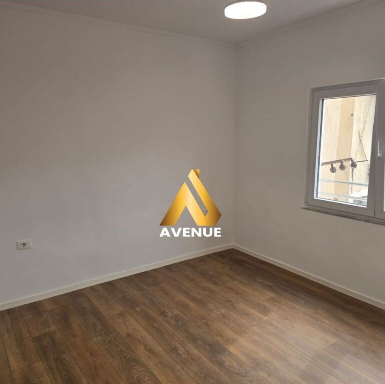 🏡 APARTMENT 1+1 FOR SALE – NEAR THE RED SCHOOL TIRANA