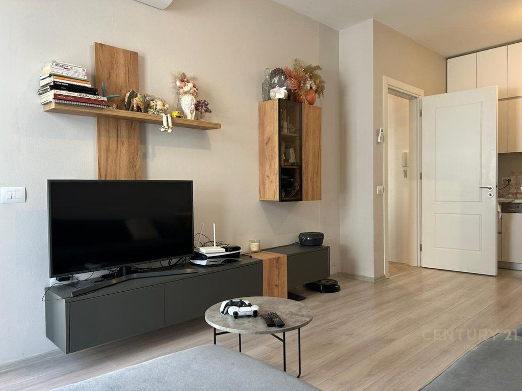 APARTAMENT 1+1 ME POST PARKIMI. 130,000 €