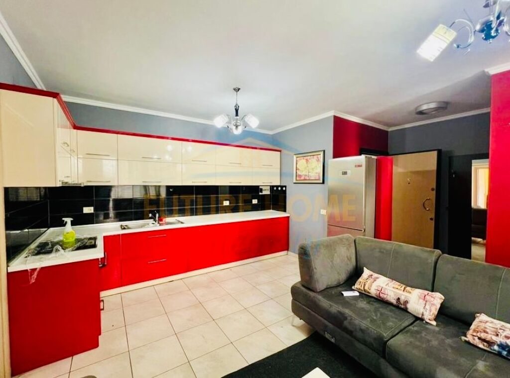 Qera, Apartament 2+1+2, Ali Demi, Tiranë.