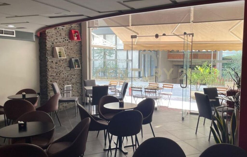 JAPIM ME QIRA BAR-KAFE