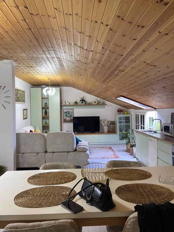 Qera , Apartament 2+1, Rruga e Dibres, Tirane Empire67236