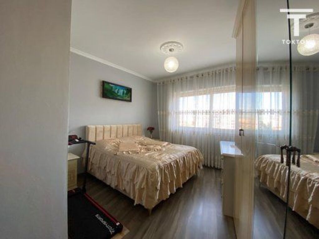 SHITET, APARTAMENT 2+1+2, RRUGA: "JORDAN MISJA", TIRANË