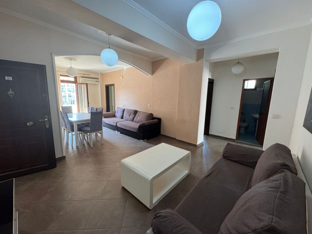 Shitet apartament 3+1+2 në qendër të Lezhës – Lokacion perfekt!