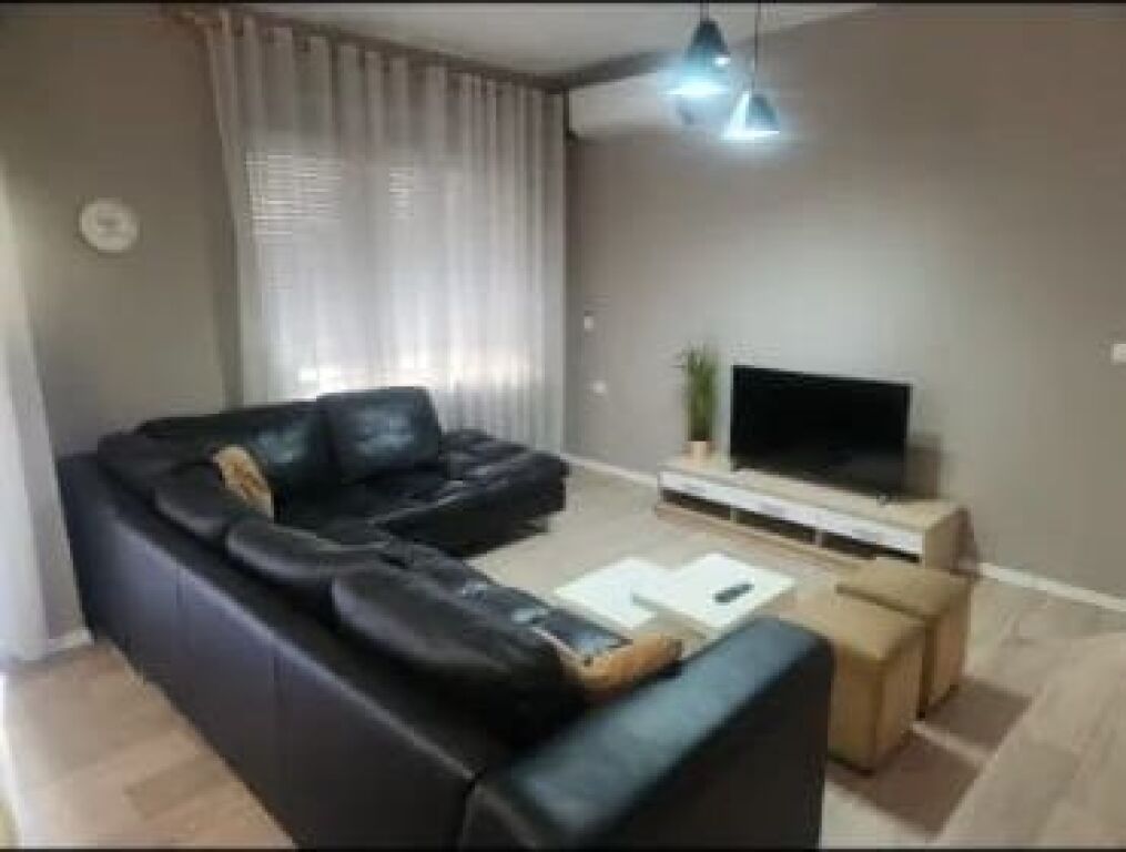 Appartamento 1+1+1 Balcone In Affitto