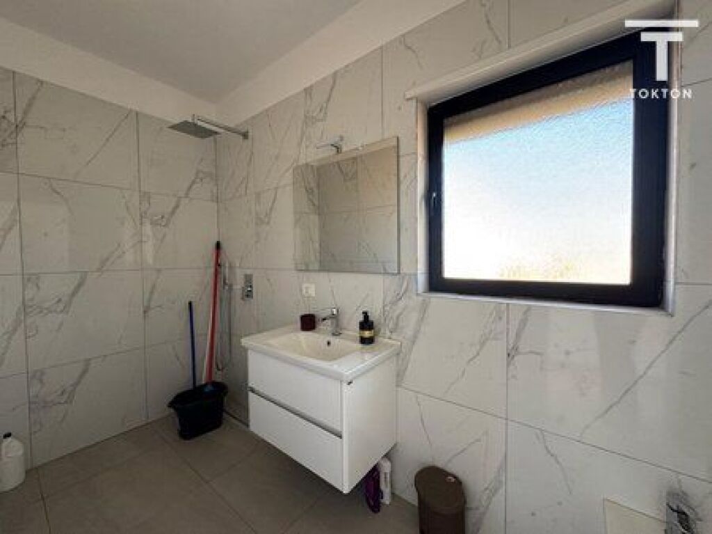 FOR RENT, APARTMENT 3+1+2, DIBRA STREET, TIRANA