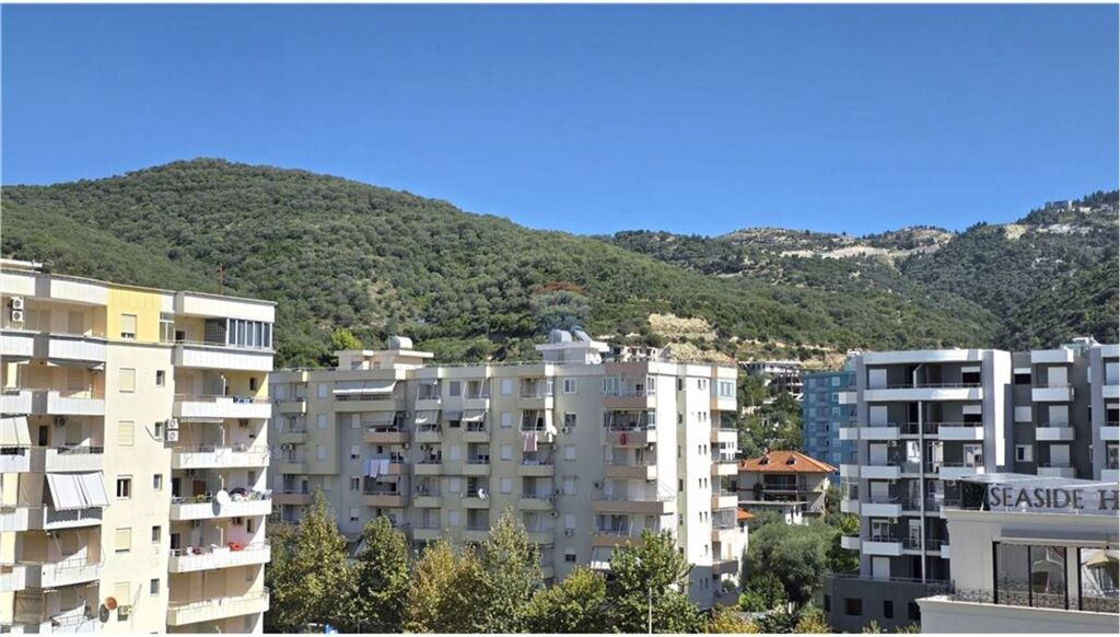 Apartament 1+1 për Shitje – LUKS & INVESTIM NË LUNGOMARE!