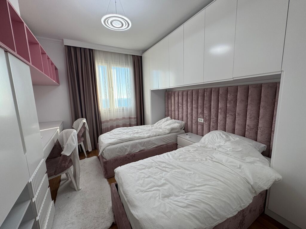 Jepet me Qera Apartament 2+1 Lagja 13 Ne Plazh