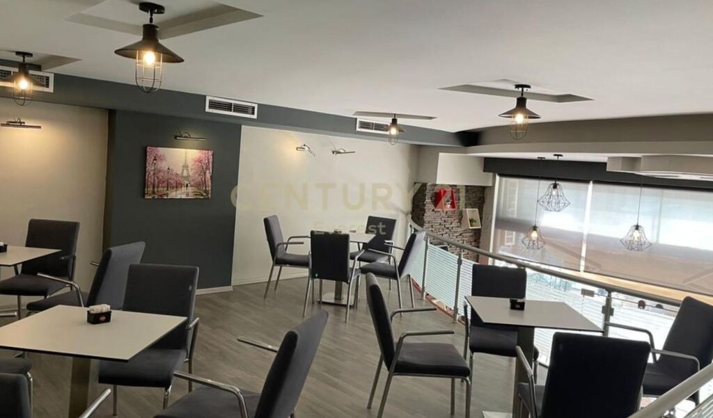 JAPIM ME QIRA BAR-KAFE