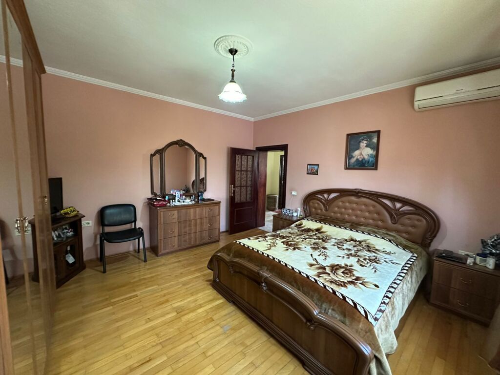 Vile per shitje tek Rruga Jordan Misja.