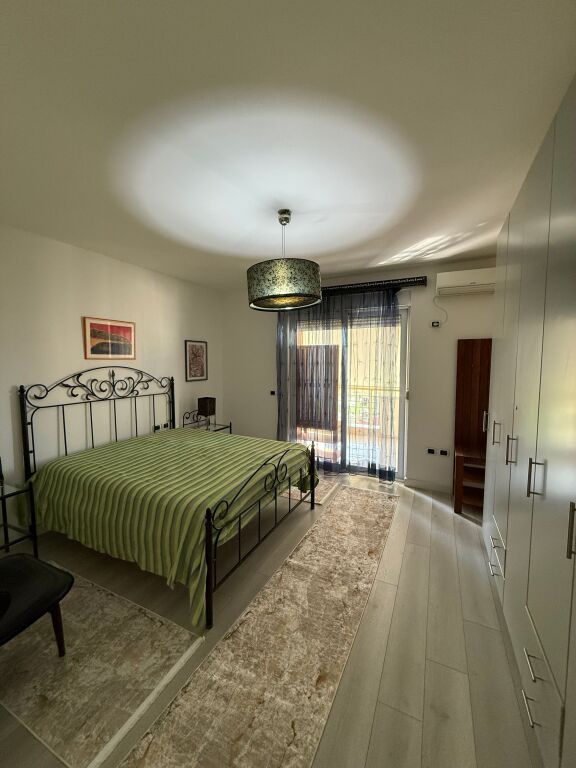 Apartament 2+1+2 me qera 📍Blloku