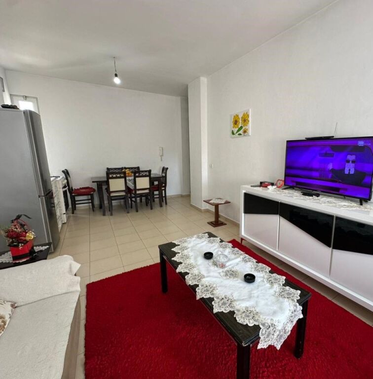 Shitet Apartament 2+1, Kthesa Kamzes 116 Milion Lek