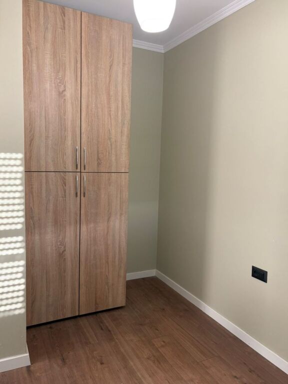 Ambient per zyre, qera.