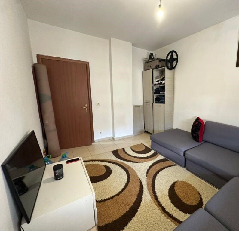 Shitet Apartament 2+1, Kthesa Kamzes 116 Milion Lek