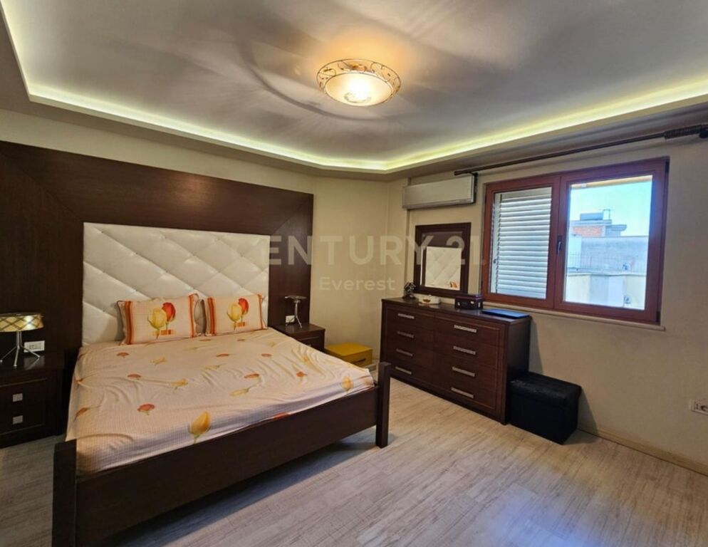 VENDIAMO APPARTAMENTO 3+1+2+DEPOSITO