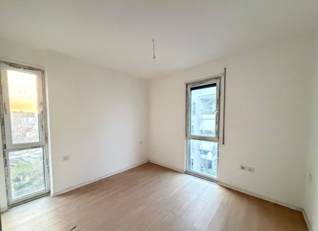 Apartment 2+1+ Parking Space For Sale