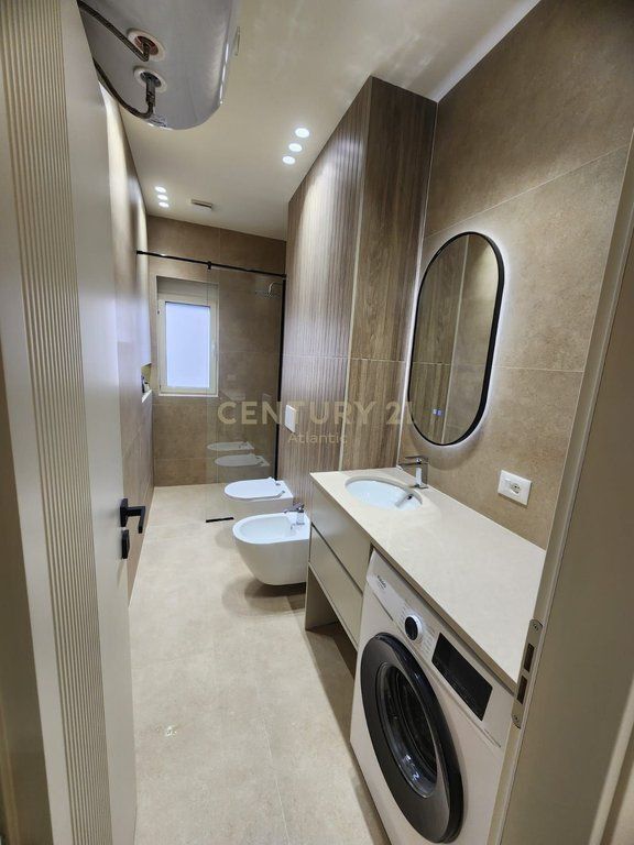 Apartament 1+1 Për Shitje në Plazh, Durrës