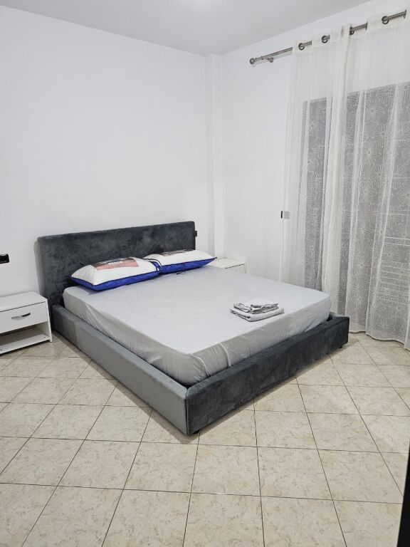 🏡 Jepet me qira apartament 2+1+2 Misto Mame