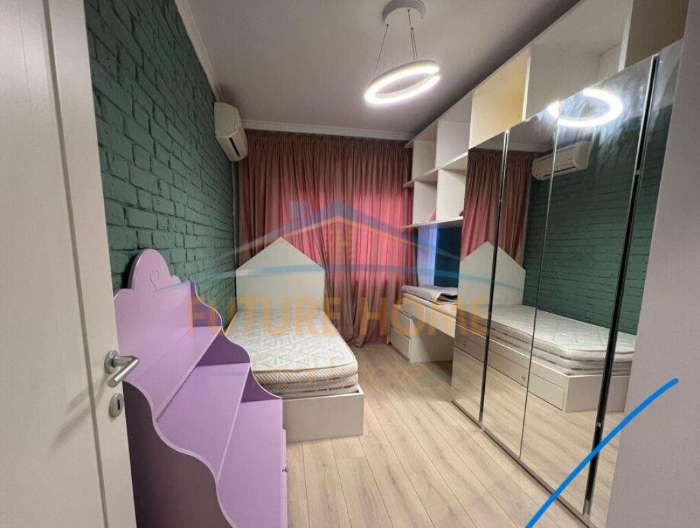 In vendita, Appartamento 2+1+2 , Ex Parco Autobus, Tirana .