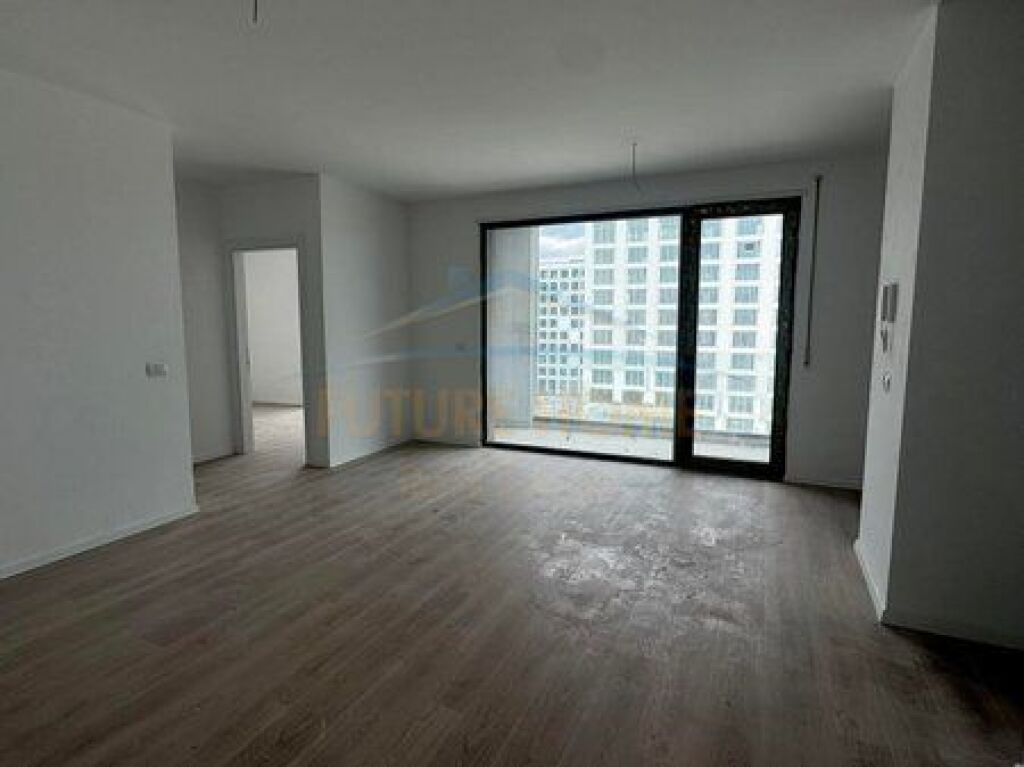 For sale, Apartment 2+1+2, Access Tirana, Former Eagle Square