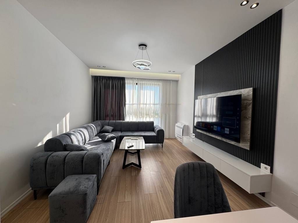 AFFITTASI 1+1 + PARCHEGGIO A URBAN GATE !