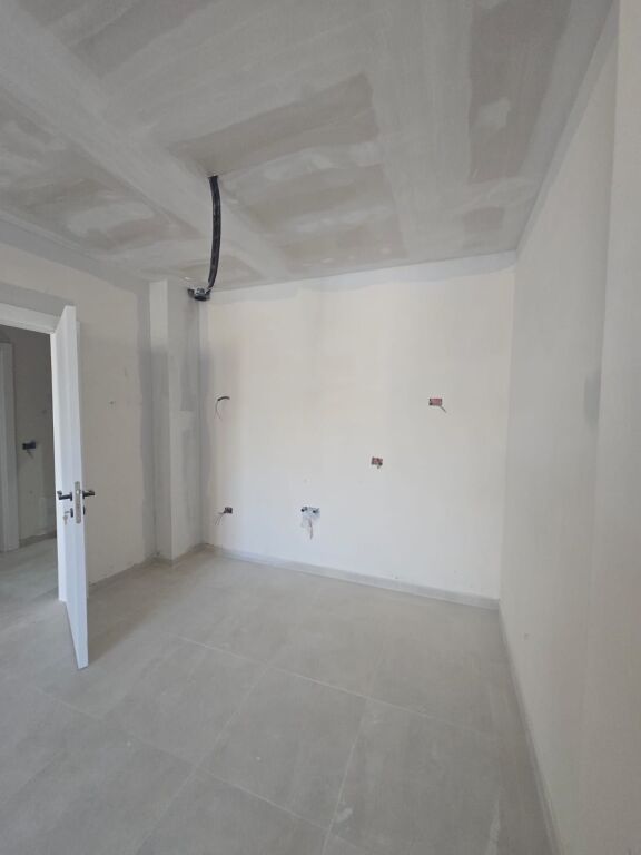 Apartament në shitje – 1+1+Post Parkimi | Zona Premium, Golem