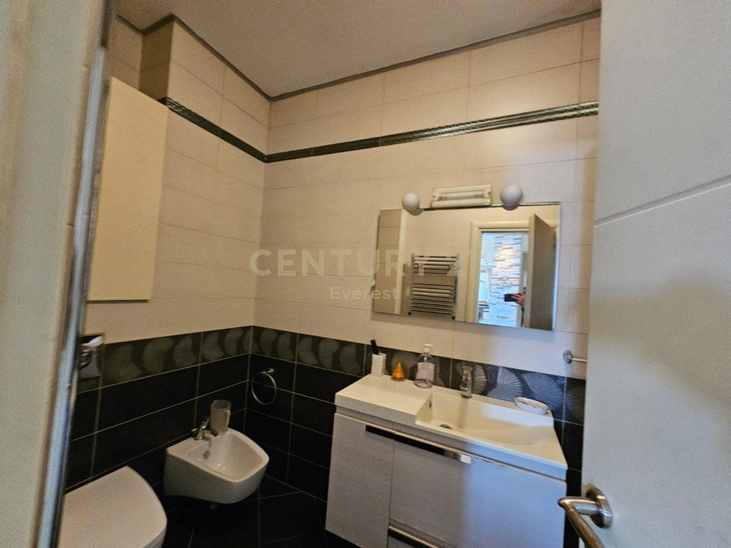 ASTIR, APPARTAMENTO IN VENDITA 3+1+2+RIPOSTIGLIO - CON AMPIO SPAZIO