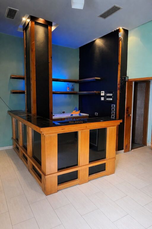PREMISES FOR RENT 50M2 "VILAT AMERIKANE" 45000 LEKE