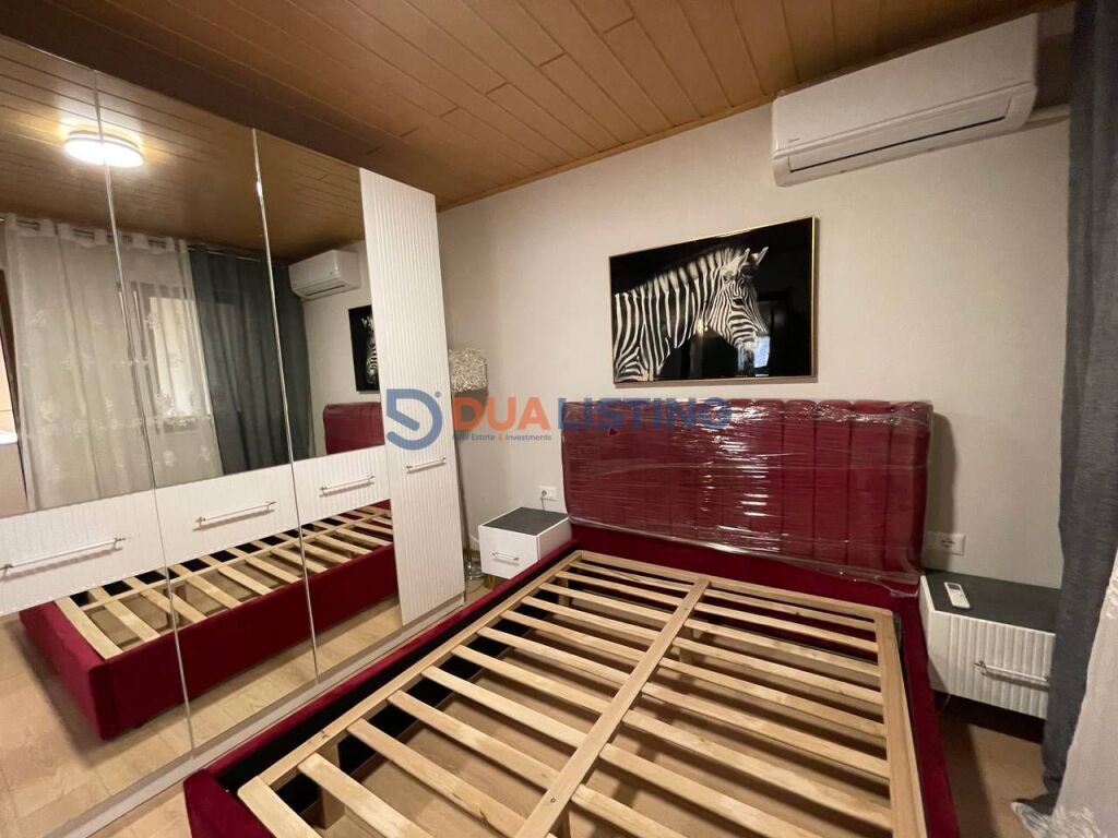 ✨ Apartament 1+1 me qira përballë Delijorgjit. 🏡 Komod, modern dhe në super lokacion. 💰 550€/muaj