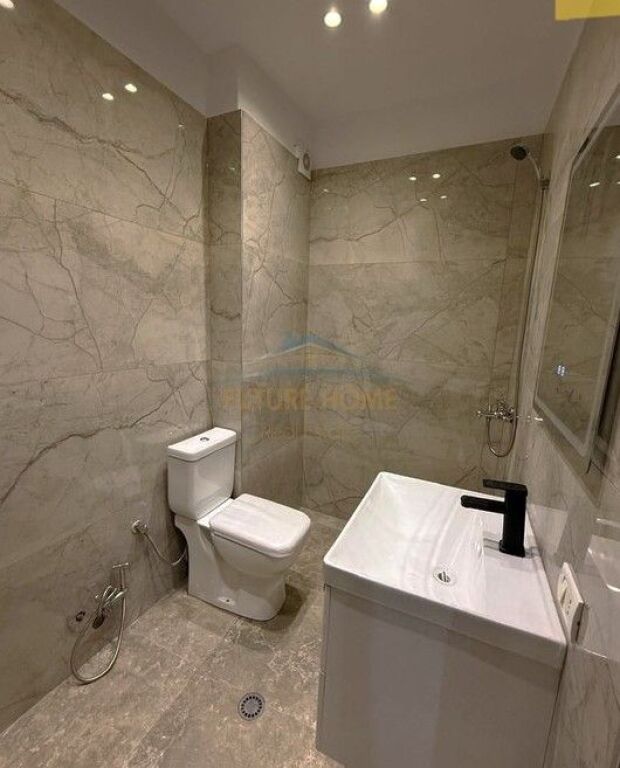 Shitet , Apartament 1+1 Unaza e Re ,Tirane