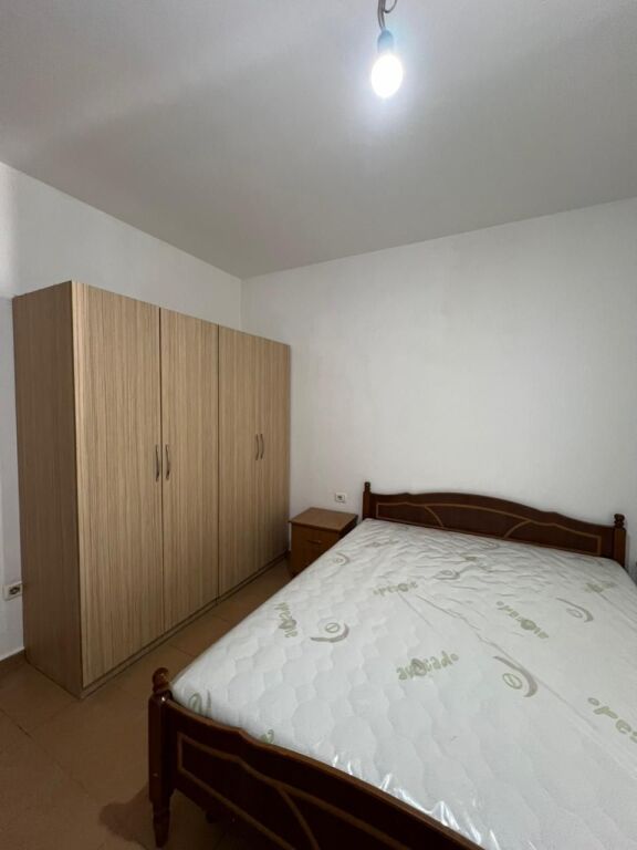 Jepet me qira garsoniere ne Astir !