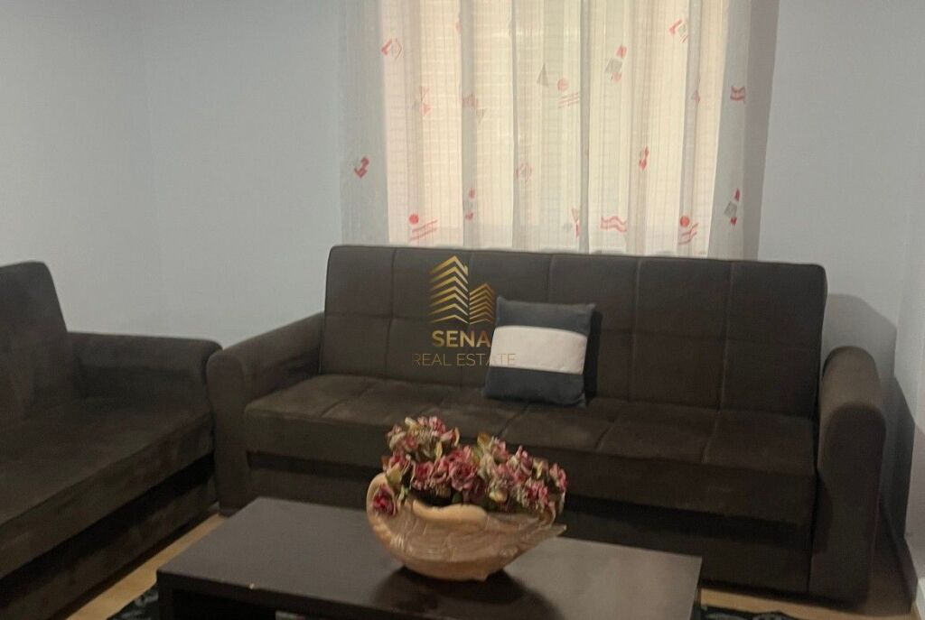 Qira, Hyrje Private 2+1+Post Parkimi, Laprake, 40.000 Leke/Muaj