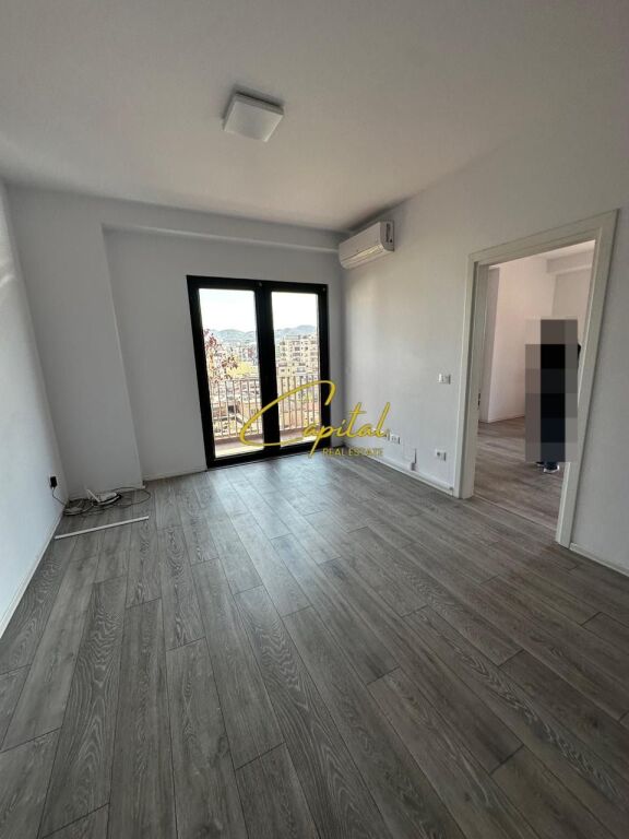 OFFICE FOR RENT 68 M2 GARDEN BUILDING RESIDENCE 60,000 LEKE