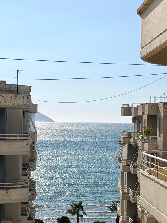 Shitet Apartament 2+1+2 Vlore 📍
