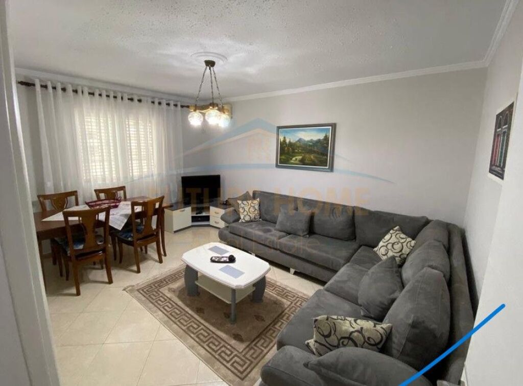 In vendita, Appartamento 1+1, Ex Parco degli Autobus, Tirana