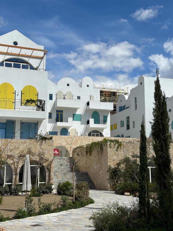 🏡 Shitet apartament 2+1 te Santorini Residence, Dhermi