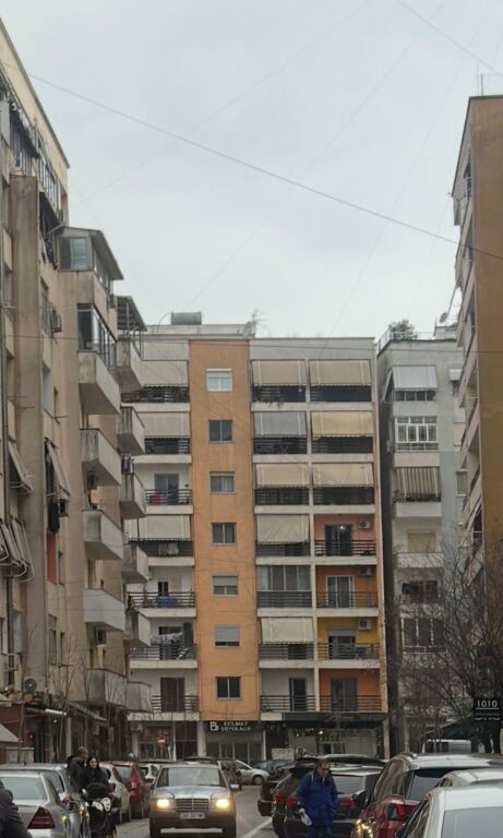 Astir apartament me qera 1+1