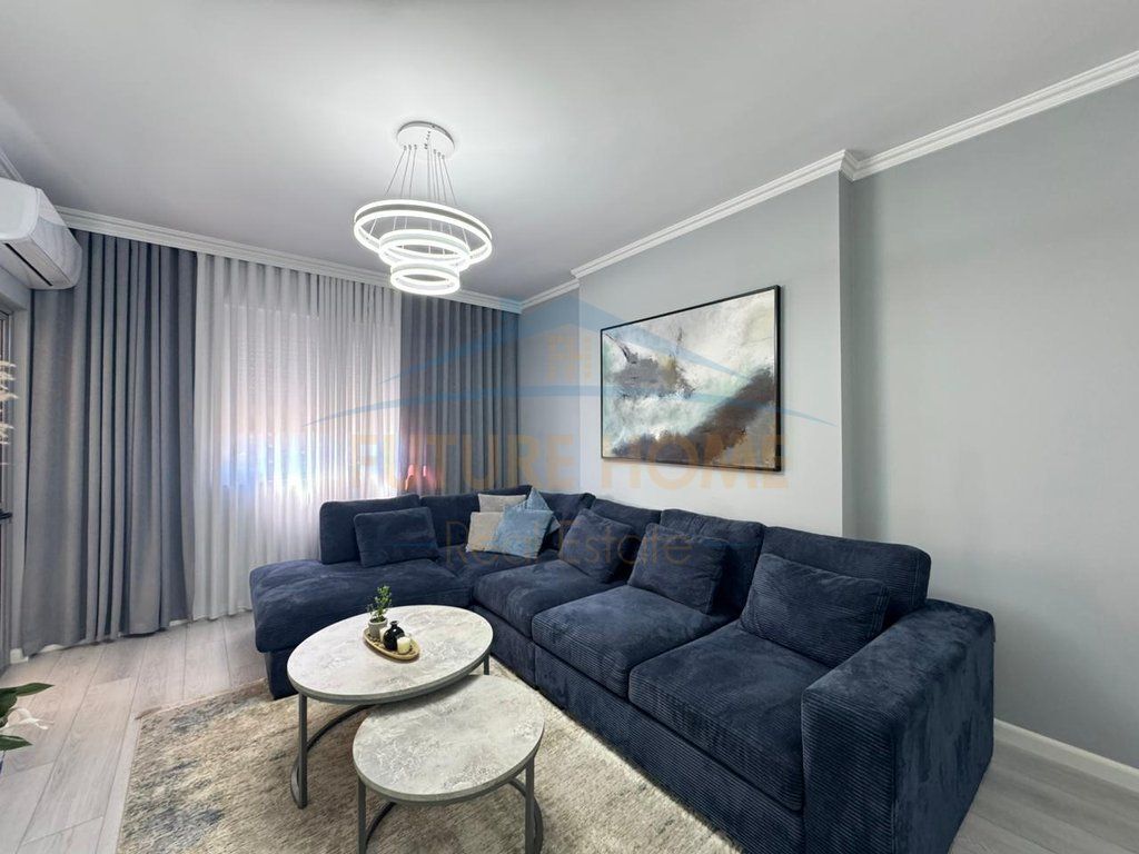 Shitet, Apartament 2+1, Yzberisht, Tirane.