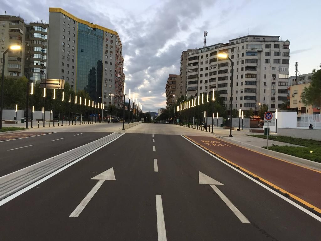 VENDESI APPARTAMENTO 3+1+BALCONE "AL BOULEVARD DI TIRANA" 223.000 EURO