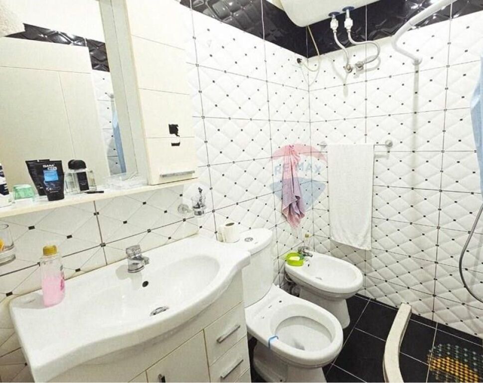 Shitet apartament 1+1 + verandë ne Fresk ID: 530221052-2027