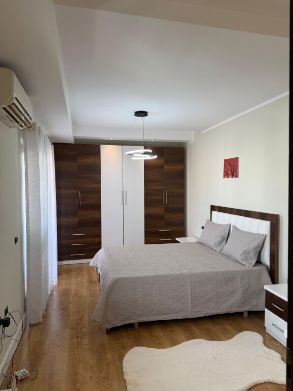 Apartament 2+1+2 per shitje Ne Astir !