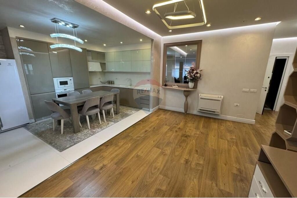 Apartament - Për Shitje - Rruga e Thesarit, Tiranë(ID: 530481001-1291)
